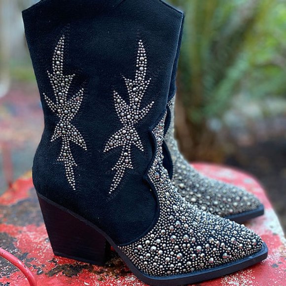 Very G Black and Silver Heeled Boots - Picture 4 of 8